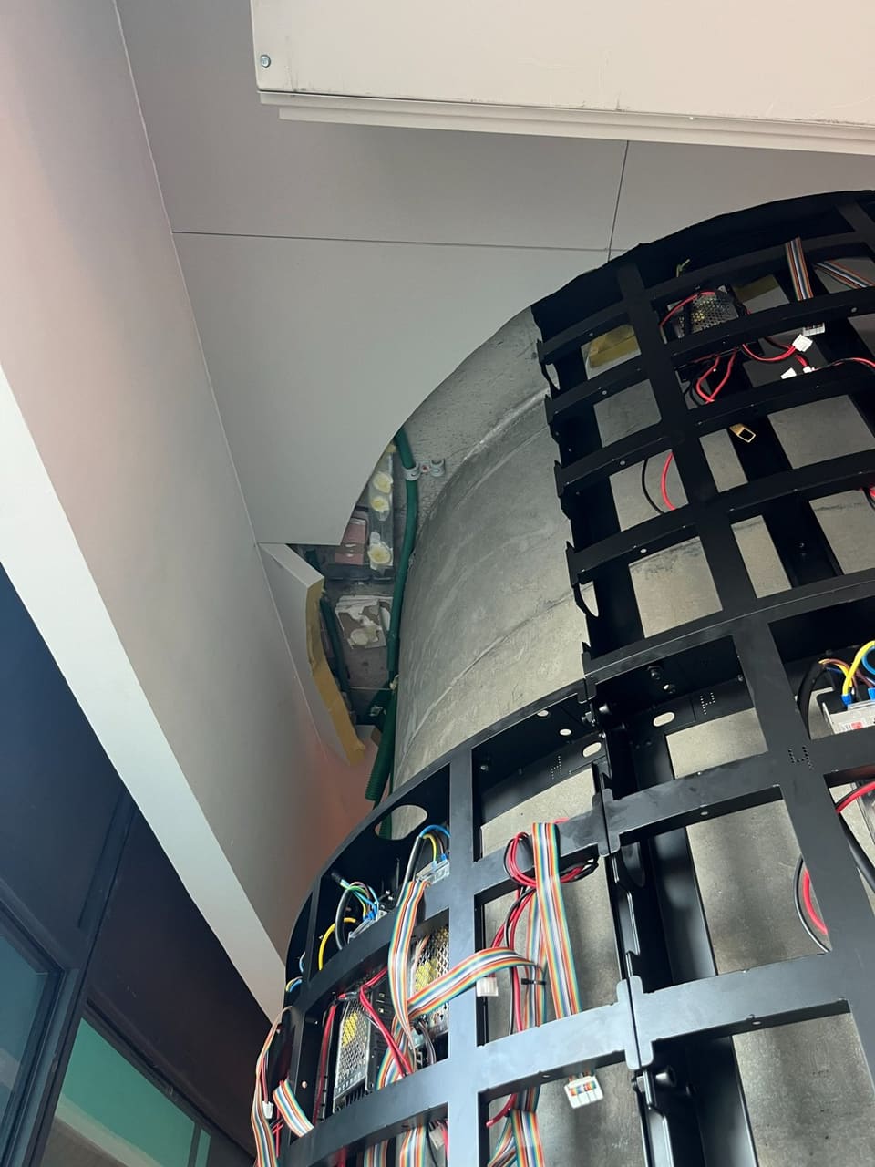 שלד מעוגל של עמוד LED מקרוב